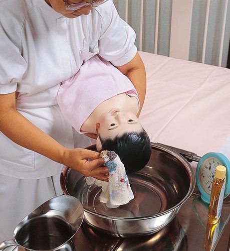 Säuglings-Krankenpflegepuppe